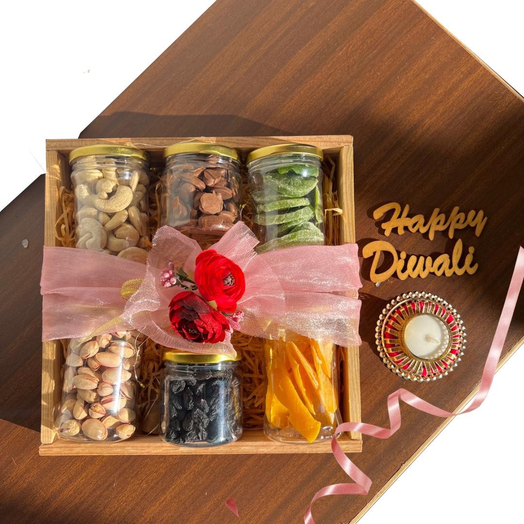 Send tasty kaju katli n dry fruits gift hamper for diwali to Pune, Free  Delivery - PuneOnlineFlorists